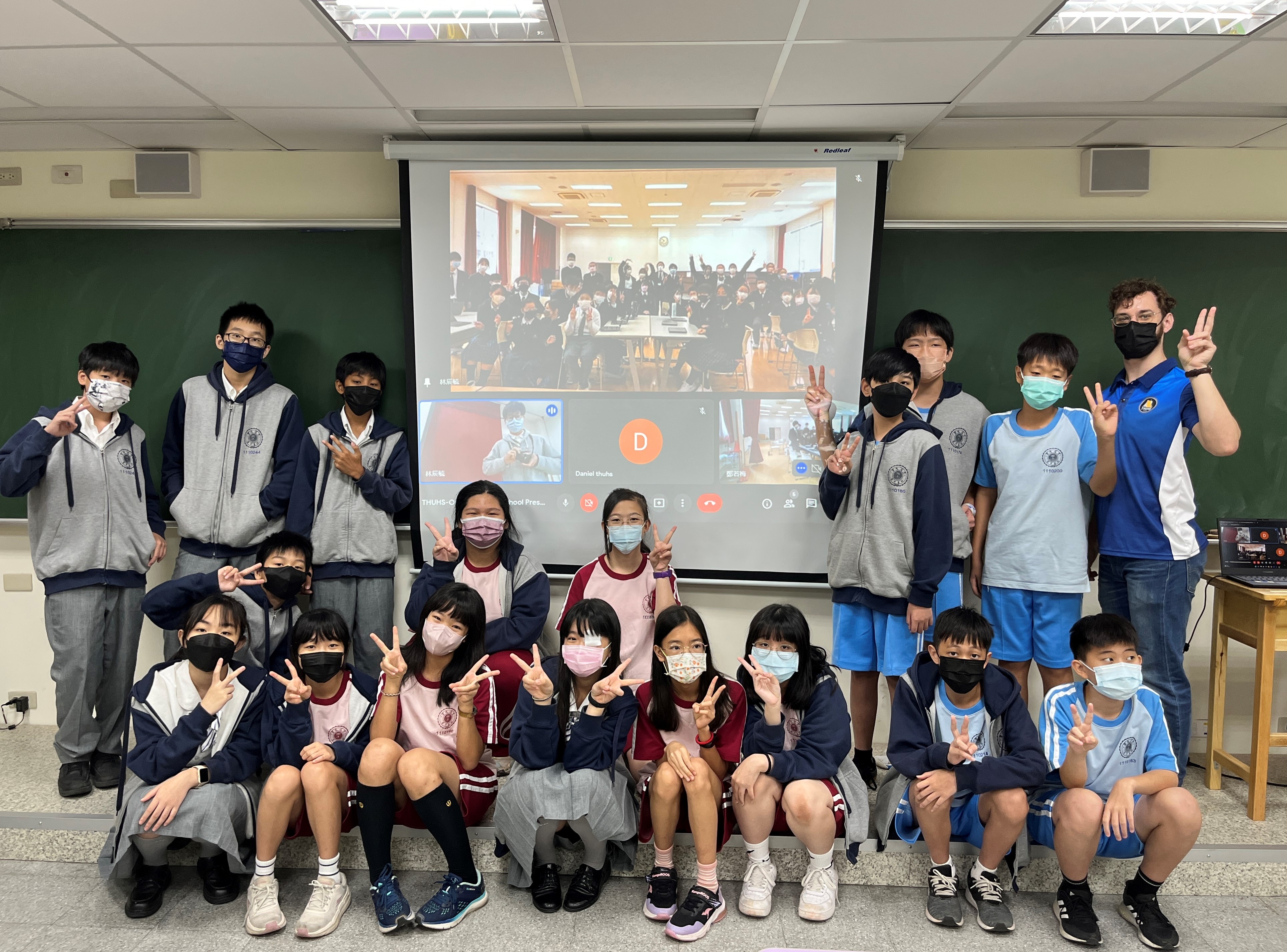 111.1 Taiwan & Japan Video Conference 國際交流計畫-日本姊妹校視訊	