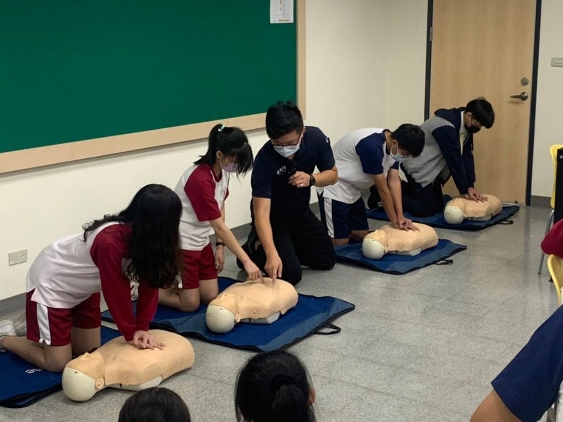 緊急醫療與救護 First Aid & EMT照片1